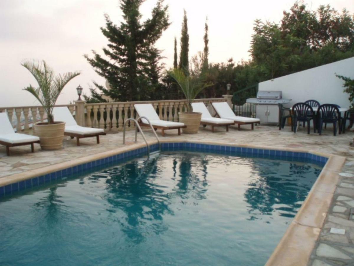 Villa Aphrodite Peyia Exterior photo